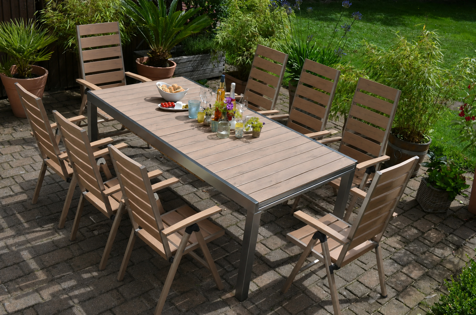 Garnitur Orlando im Edelstahl/Teak Look 180/270cmx100cm + 8 Hochlehner-Sessel
