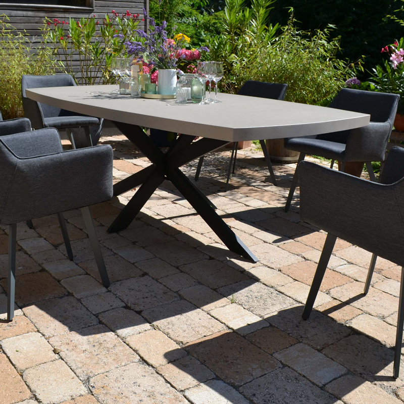 Salo Tisch - Stühle Sarego